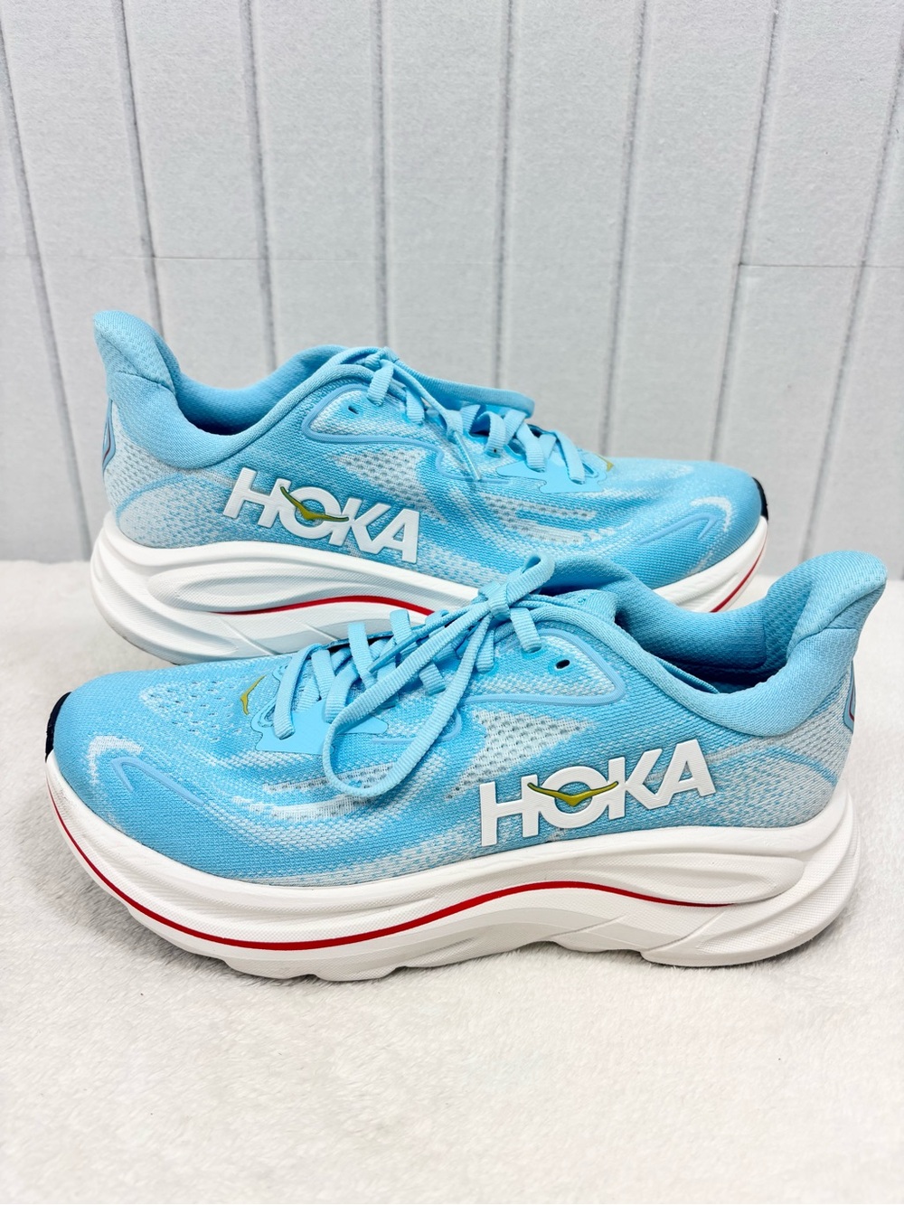 Hoka Women's Clifton 10 Women's Athletic Shoes in Light Blue with White Midsole